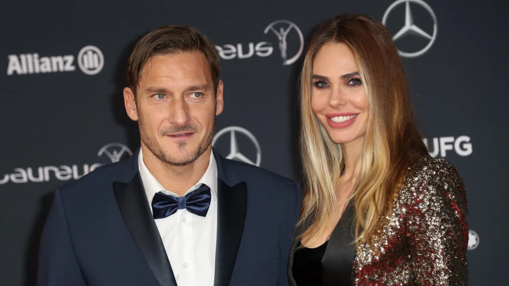 La reazione di Totti e Noemi dopo l’uscita di Che stupida, il libro di Ilary 1