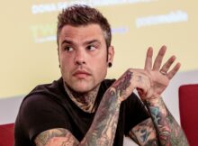 Fedez fermato da un giornalista di Pomeriggio 5 sbotta 4