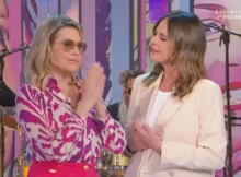 Simona Ventura, la paresi facciale la costringe ad un importante decisione 3