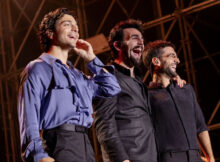 Il volo registra il concerto di Natale in pieno Agosto, pubblico vestito con indumenti invernali 2