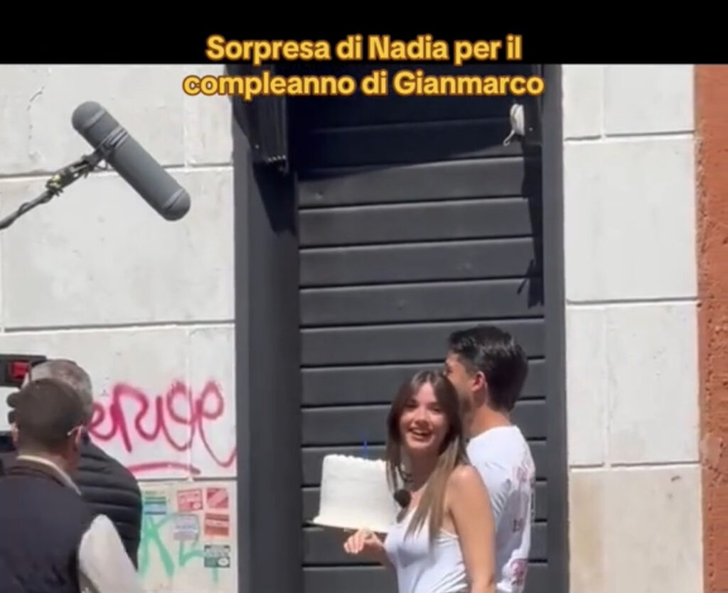Uomini e donne, Nadia beccata fuori il negozio di Gianmarco 2