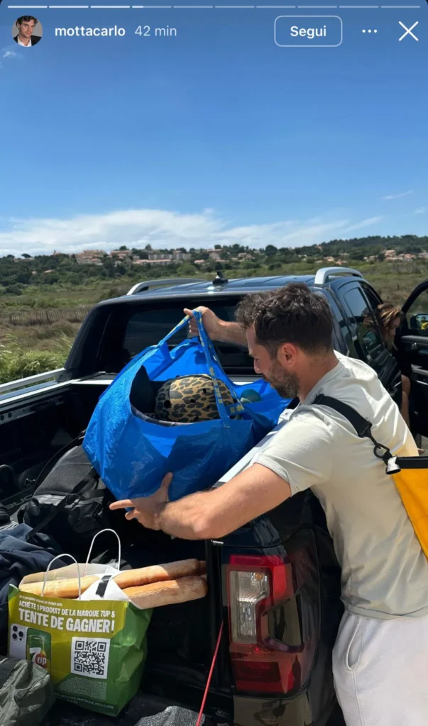 Grande Fratello, l’ex di Helena pubblica le foto con la brasiliana e poi le cancella 6