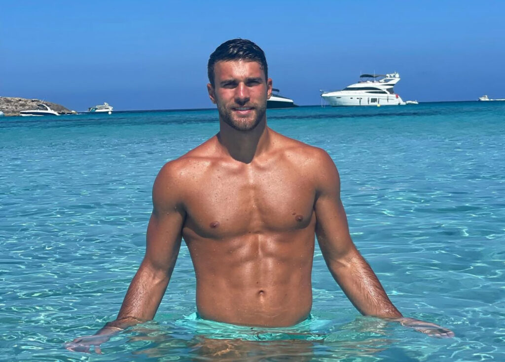 Temptation Island, ecco chi è Flavio, il tentatore più desiderato della nuova edizione 1