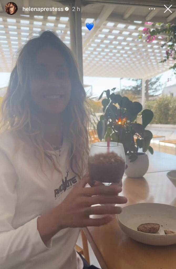 Grande Fratello, il compleanno di Helena e la sorpresa di Javier 2