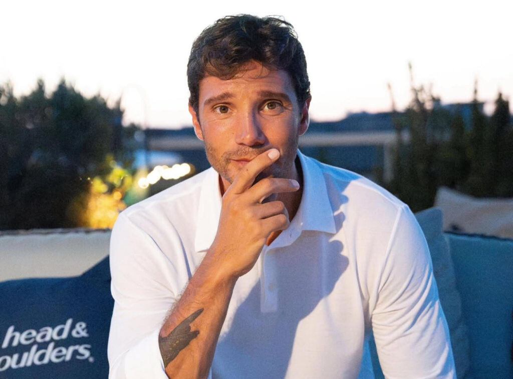 Stefano De Martino ritrova l’amore 1