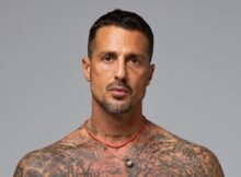 Fabrizio Corona rivela di aver lasciato una sua ex fidanzata perché aveva la cellulite 1