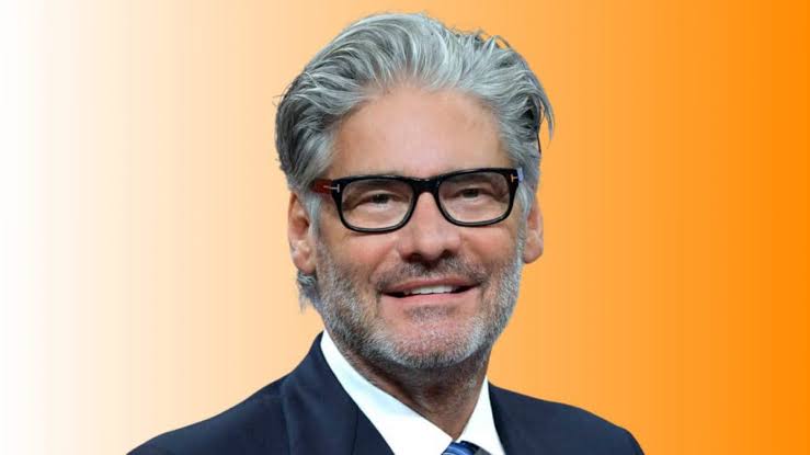 Giornalista sviene in diretta nel programma 4 di sera 1