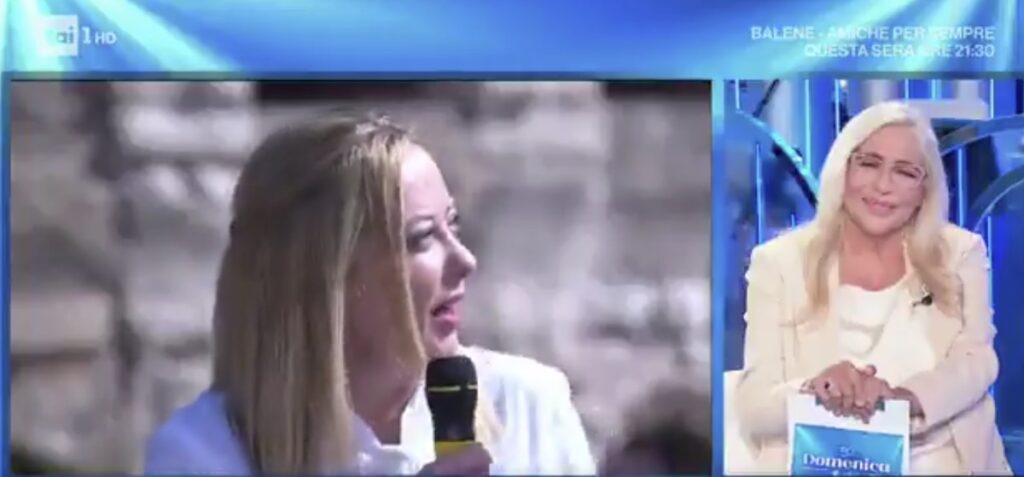 Domenica In, Mara Venier in collegamento con Giorgia Meloni parlano di pastarelle, scoppia la polemica 1
