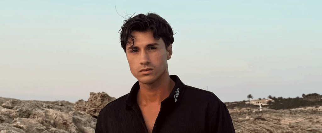 Mirko lascia l’Italia 1