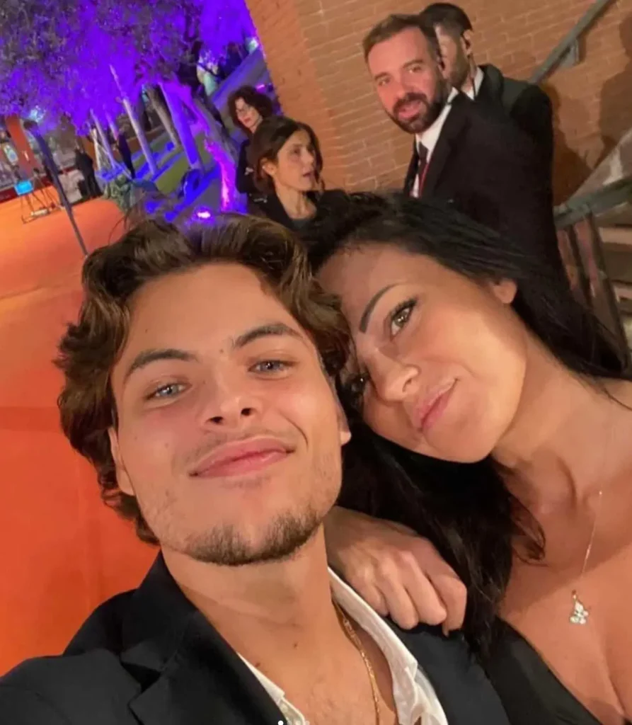 Grande Fratello, una concorrente è la madre di un famoso attore 2