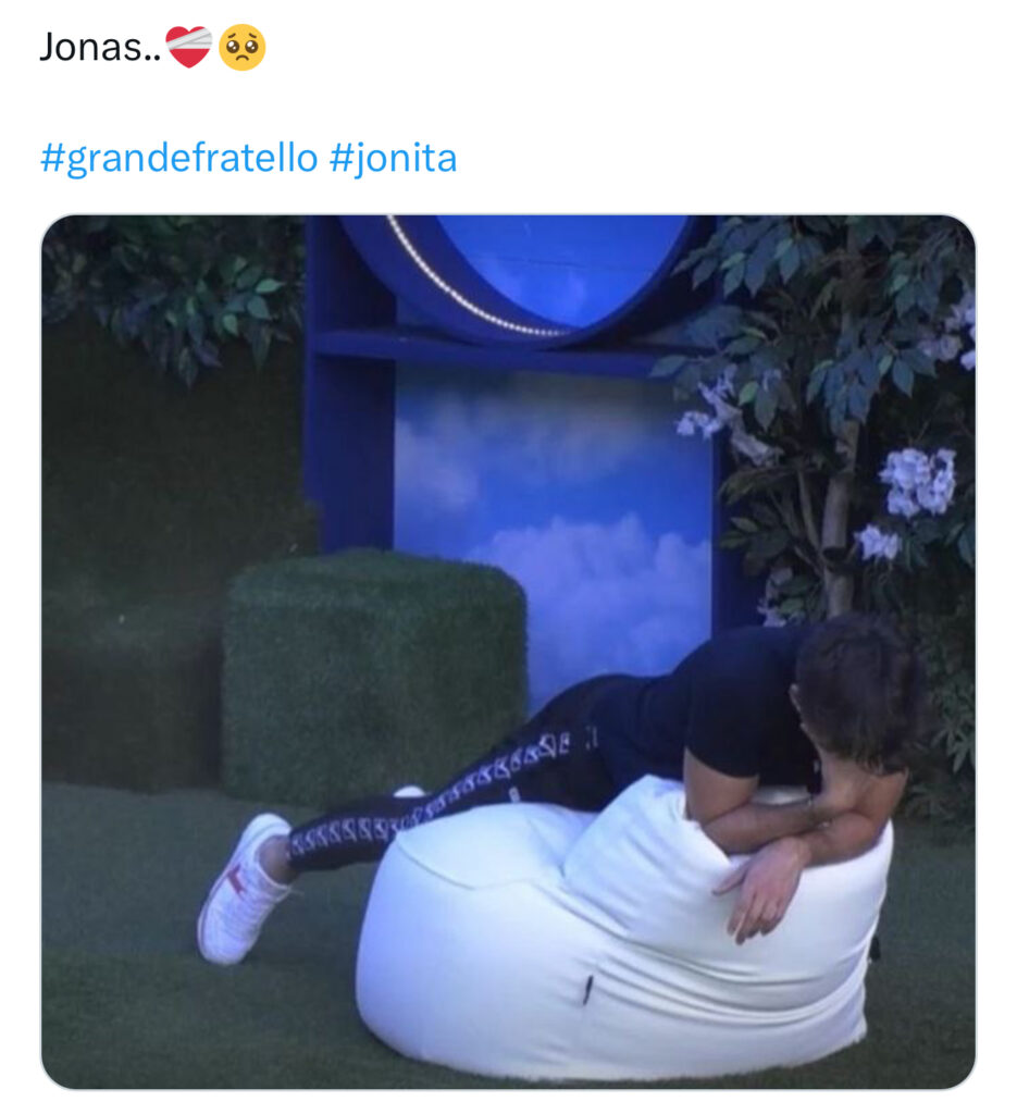 Grande Fratello, Anita lascia la casa, la reazione di Jonas 2