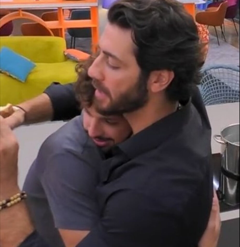 Grande Fratello, due concorrenti sempre più vicini 2