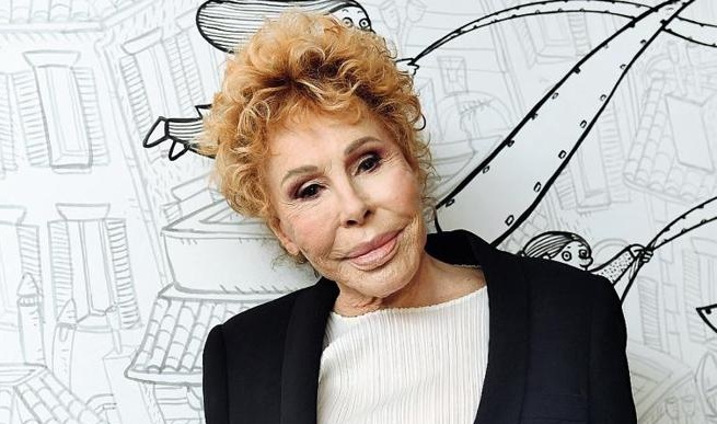 Maria De Filippi e il saluto ad Ornella Vanoni 1