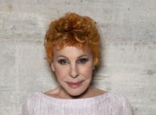 Funerali Ornella Vanoni, il gesto di Maria De Filippi e Pier Silvio Berlusconi 2