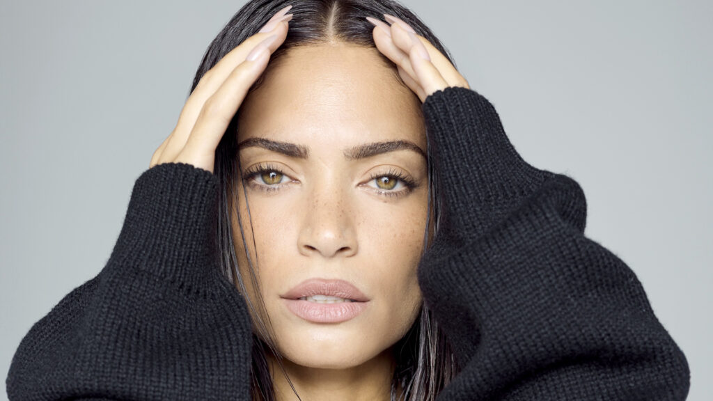 Parla l’uomo al quale Elodie ha buttato il telefono a terra 1