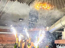 Crans Montana, la proprietaria con la cassa via dal locale 1