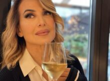 Barbara d’Urso reagisce alla puntata di Falsissimo 4