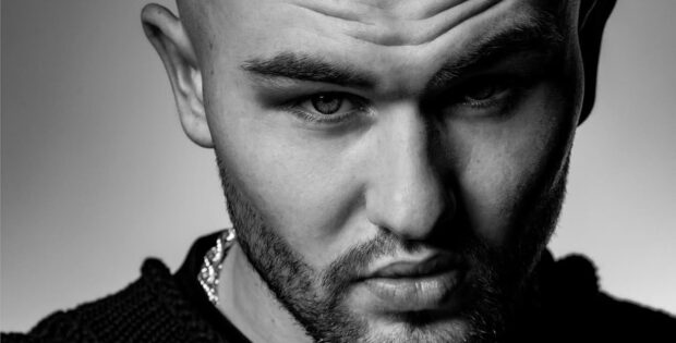 Artem Tkachuk, protagonista di una rissa 1