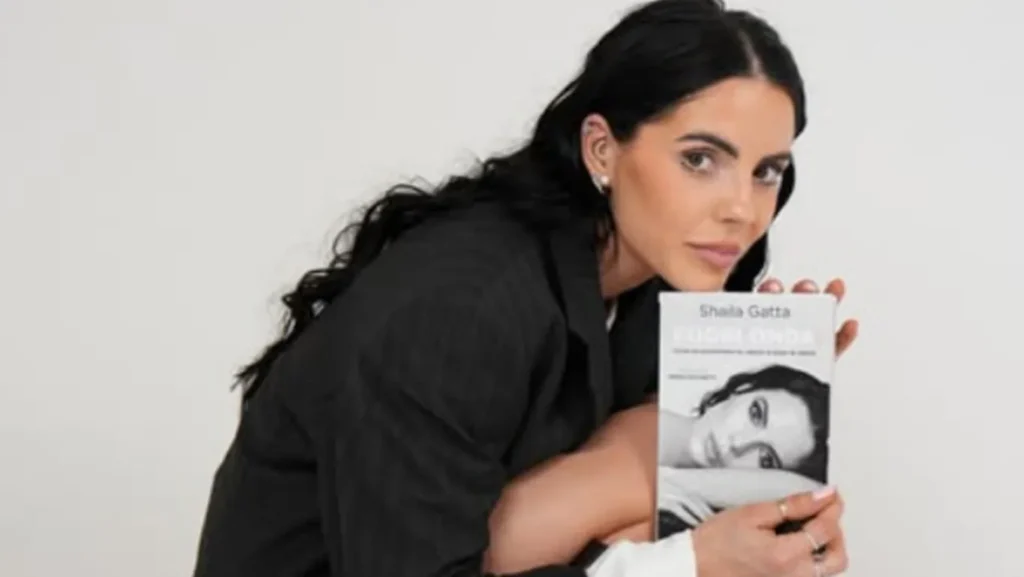 GFVIP, Shaila scrive un libro e parla di Javier e Lorenzo 1