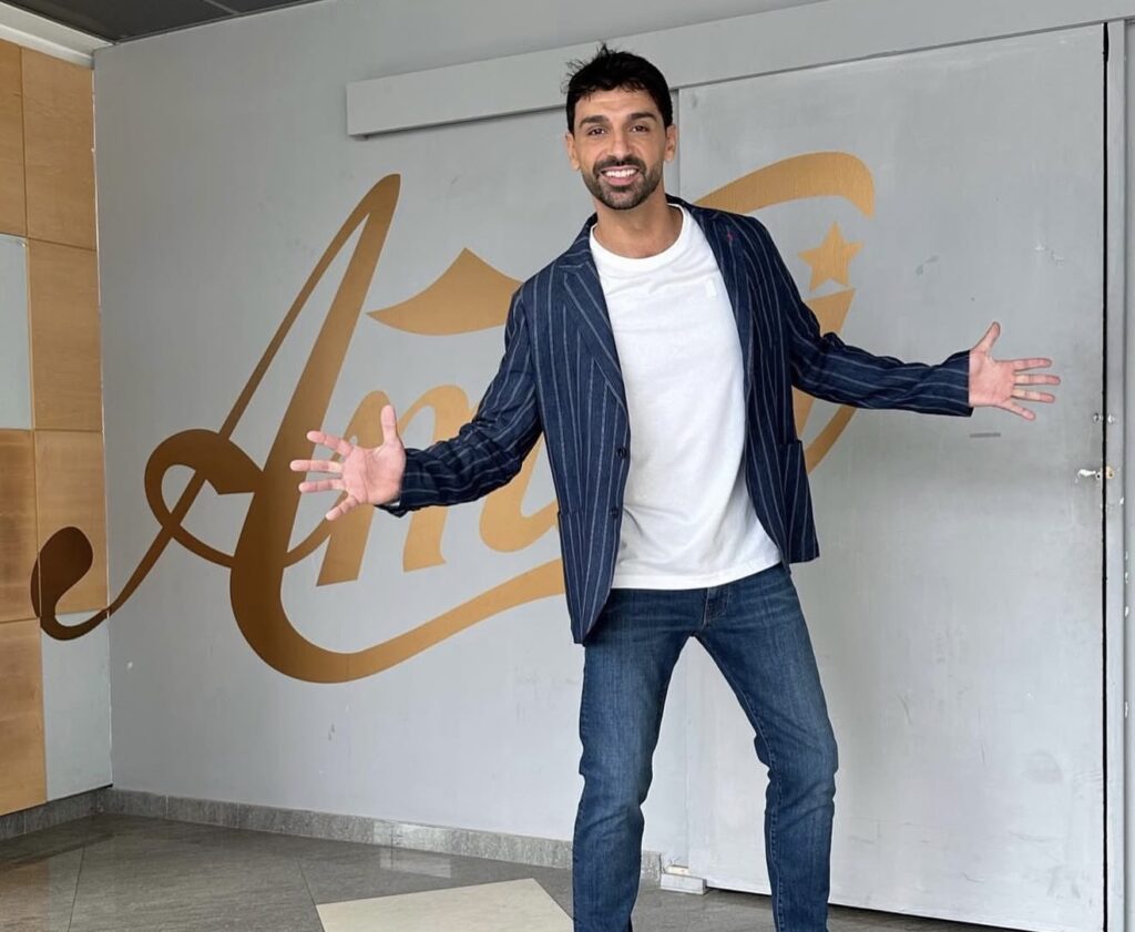 GFVIP, Raimondo Todaro il termine omofobo che fa discutere 1