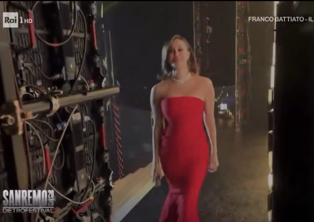 Sanremo 2026, Belen si arrabbia dietro le quinte 1