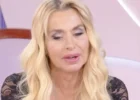 Valeria Marini in lacrime lascia lo studio de “La volta buona” 4