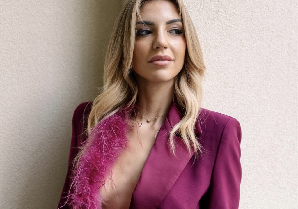 Grande Fratello, la reazione di Rosario all’ingresso di Lucia nella casa 1