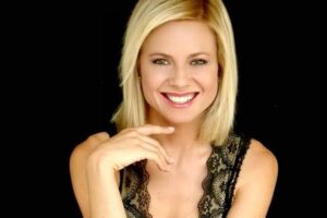 GFVIP, Antonella Elia taglia tutti i capelli 2