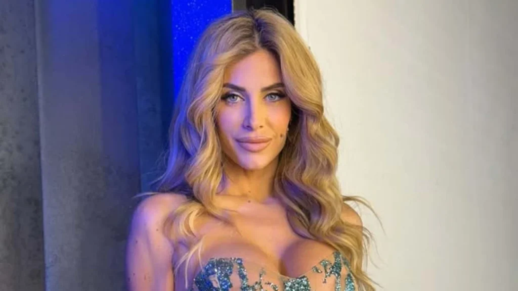 GFVIP, Paola Caruso in lacrime per la finale di Antonella Elia 1