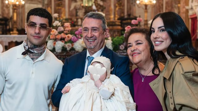 Giulia De Lellis e Tony Effe battezzano la piccola Priscilla 1