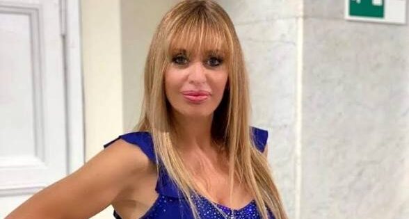 GFVIP, il racconto di Alessandra Mussolini su Valeria Marini:”Emana…” 1