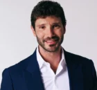 Stefano De Martino e la Smart vandalizzata 6