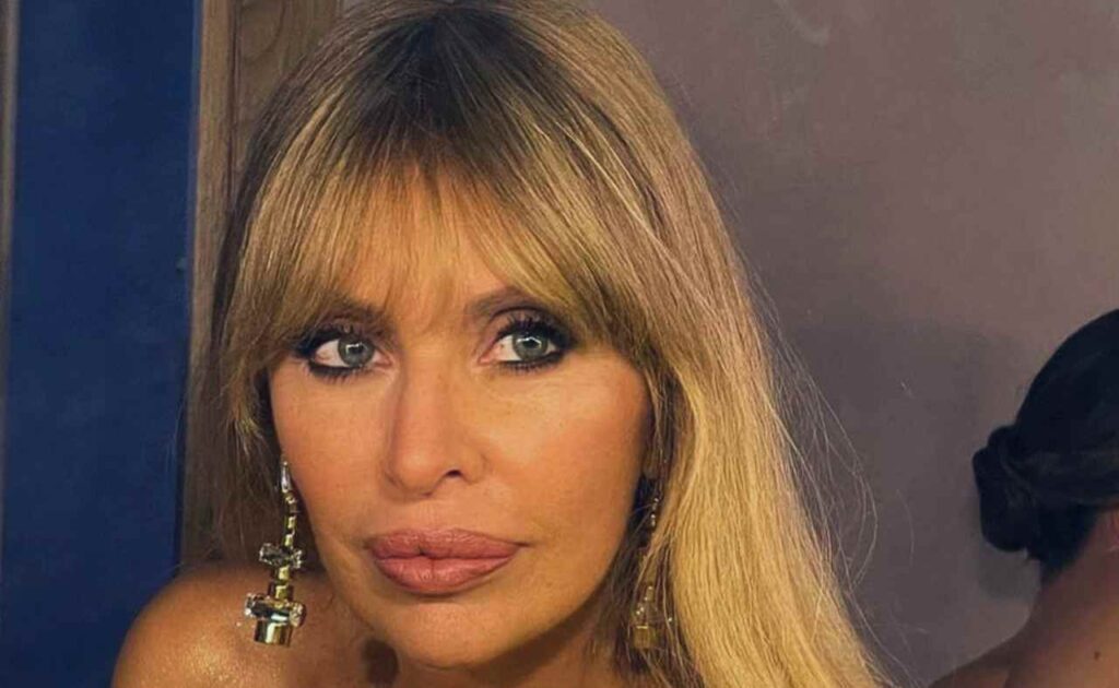 GFVIP, Antonella Elia non vuole andata alla festa di Alessandra Mussolini, arriva il video della vincitrice 1