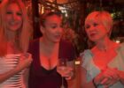 GFVIP, Francesca Manzini blocca Adriana Volpe e Antonella Elia che lo scoprono alla festa 3