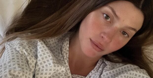 Natalia Paragoni taglia i capelli 1