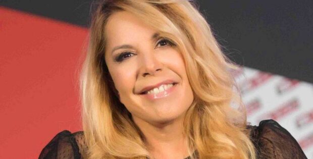 Amici, Anna Pettinelli lascia la scuola ecco chi la sostituirà 1