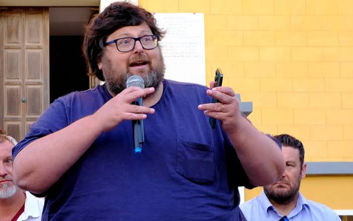 Mario Adinolfi agli arresti domiciliari 1