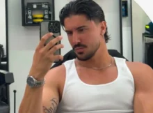 Temptation Island, Dimitri con la maschera di Spider Man 7