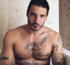 Stefano De Martino rimuove i tatuaggi 9